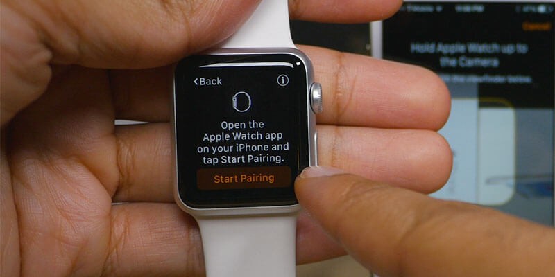 اتصال اپل واچ به آیفون برای اولین بار