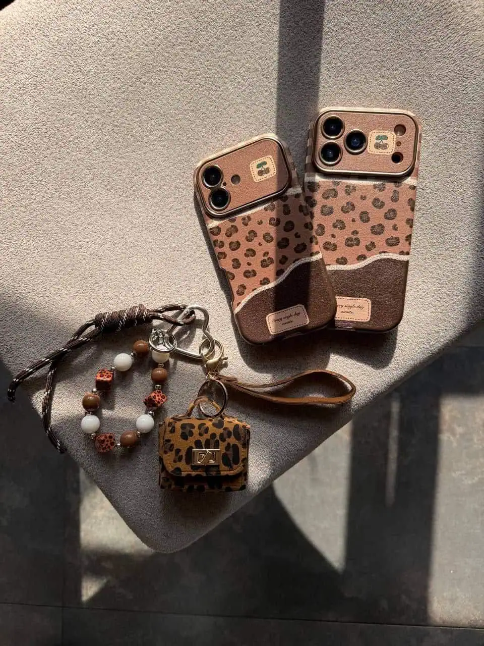 قاب گوشی cherry leopard  آیفون